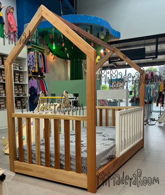 Cama Montessori casita